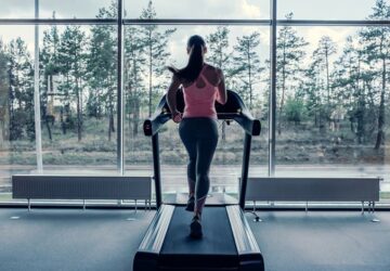 Running On A Treadmill vs Outside – What’s The Difference?