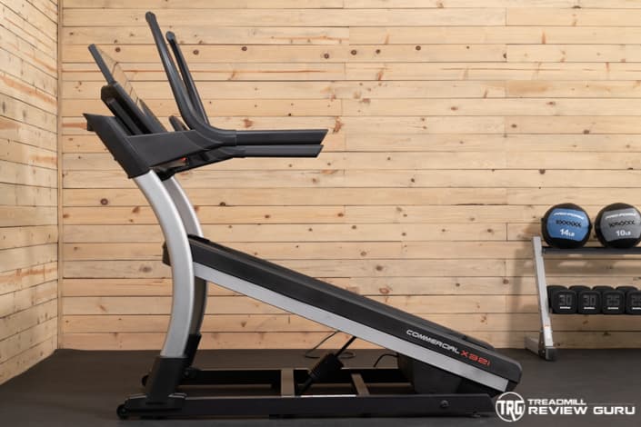 NordicTrack Commercial X32i Deck Inclined