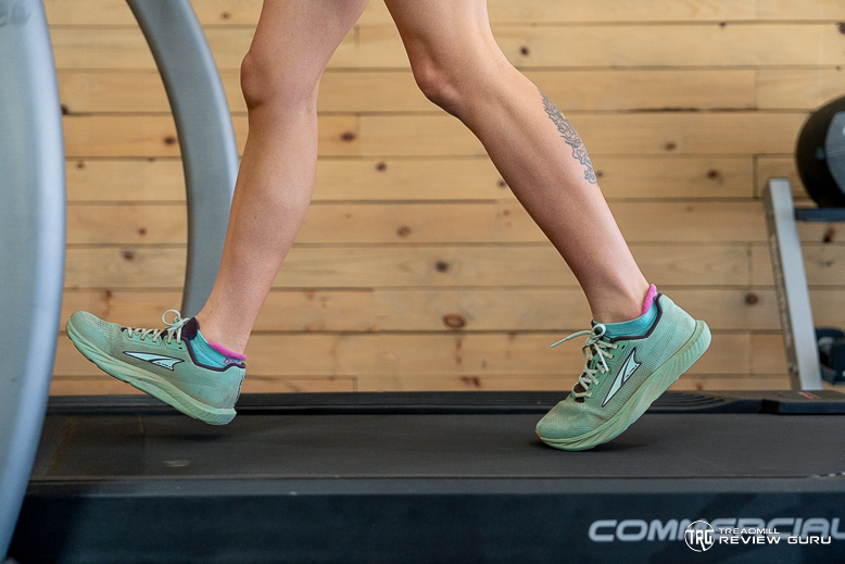How to Use a Treadmill to Run Properly