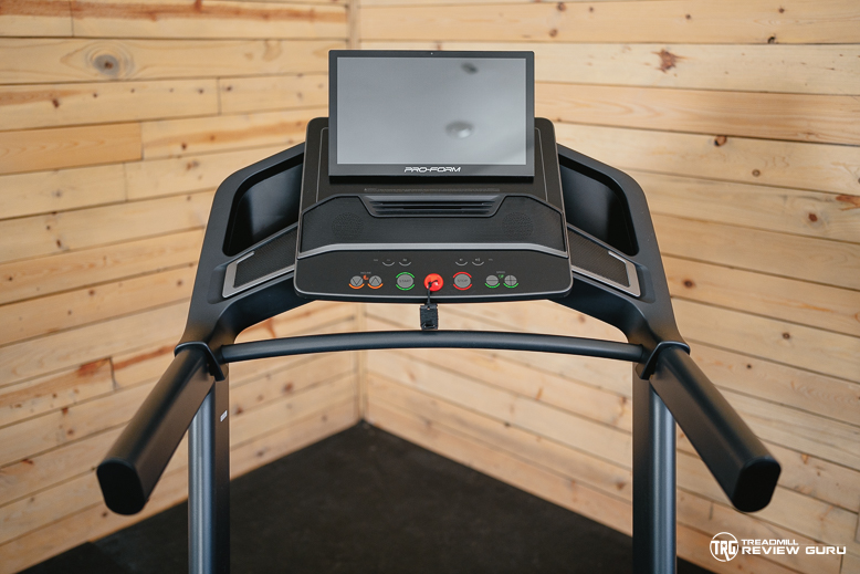 ProForm Carbon Pro 9000 - console