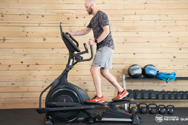 Sole E25 Elliptical Machine