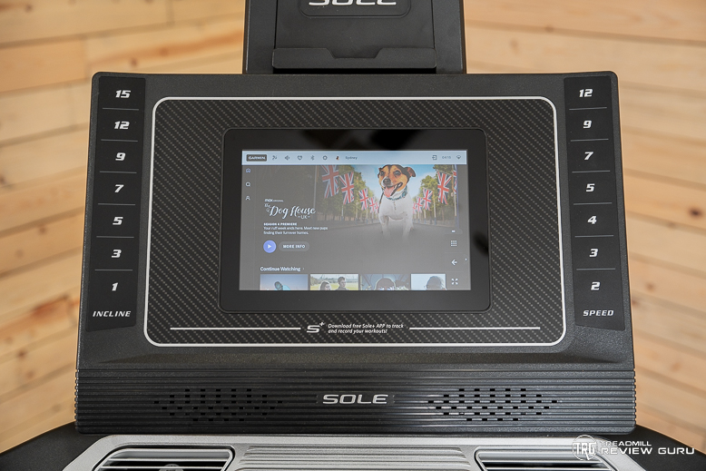 Sole F80 - screen